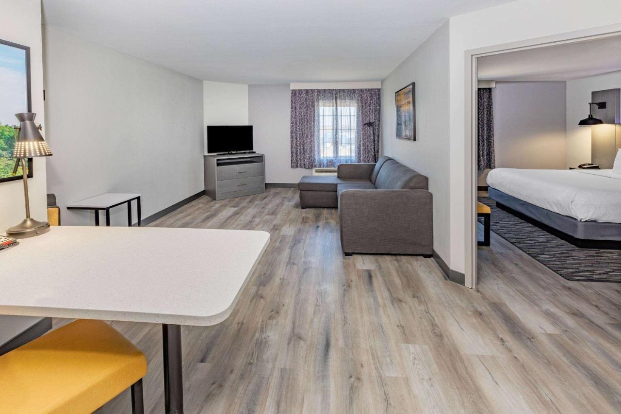 La Quinta Inn & Suites By Wyndham Ardmore Dış mekan fotoğraf